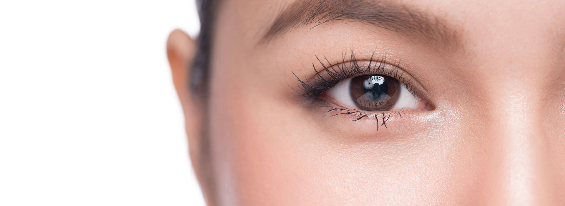 how do our eyes compare with cameras
