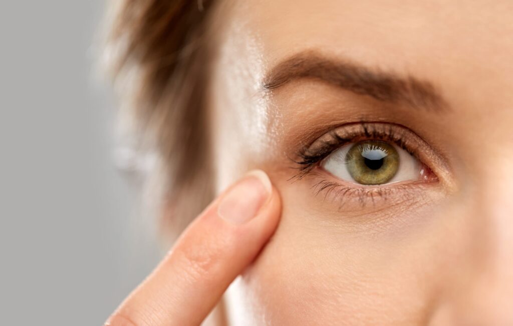 icl vs lasik a comprehensive guide to choosing the right vision correction procedure