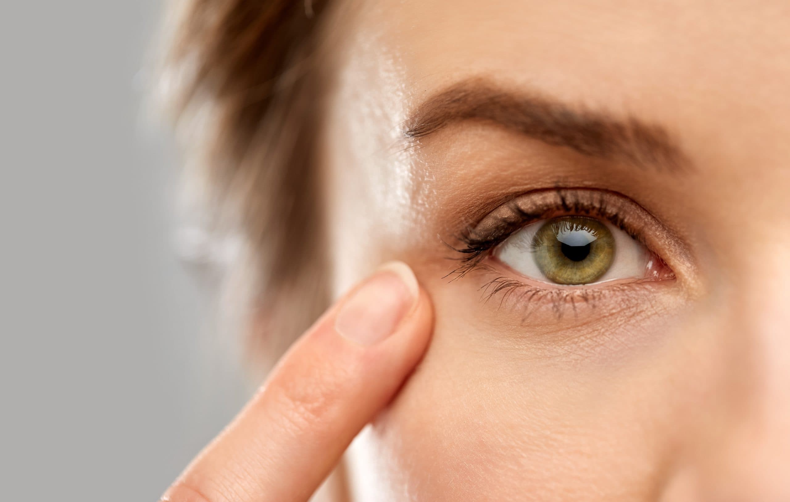 eye surgeons in Calgary